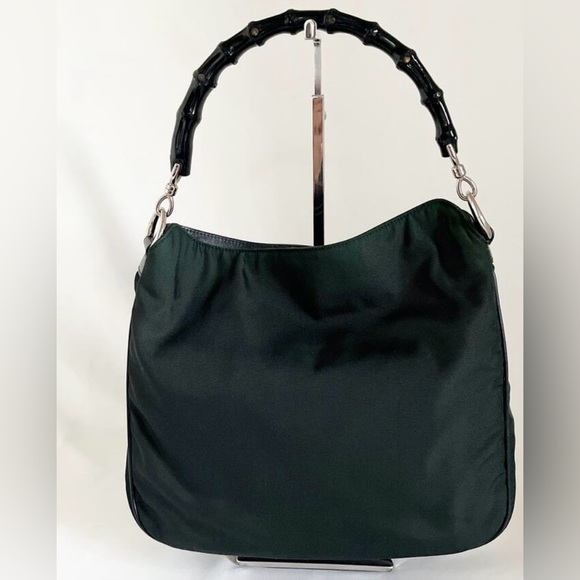 🔥 GUCCI Crossbody 🔥Bamboo 🔥Nylon 2 way cross body bag. 🔥 - Picture 4 of 11